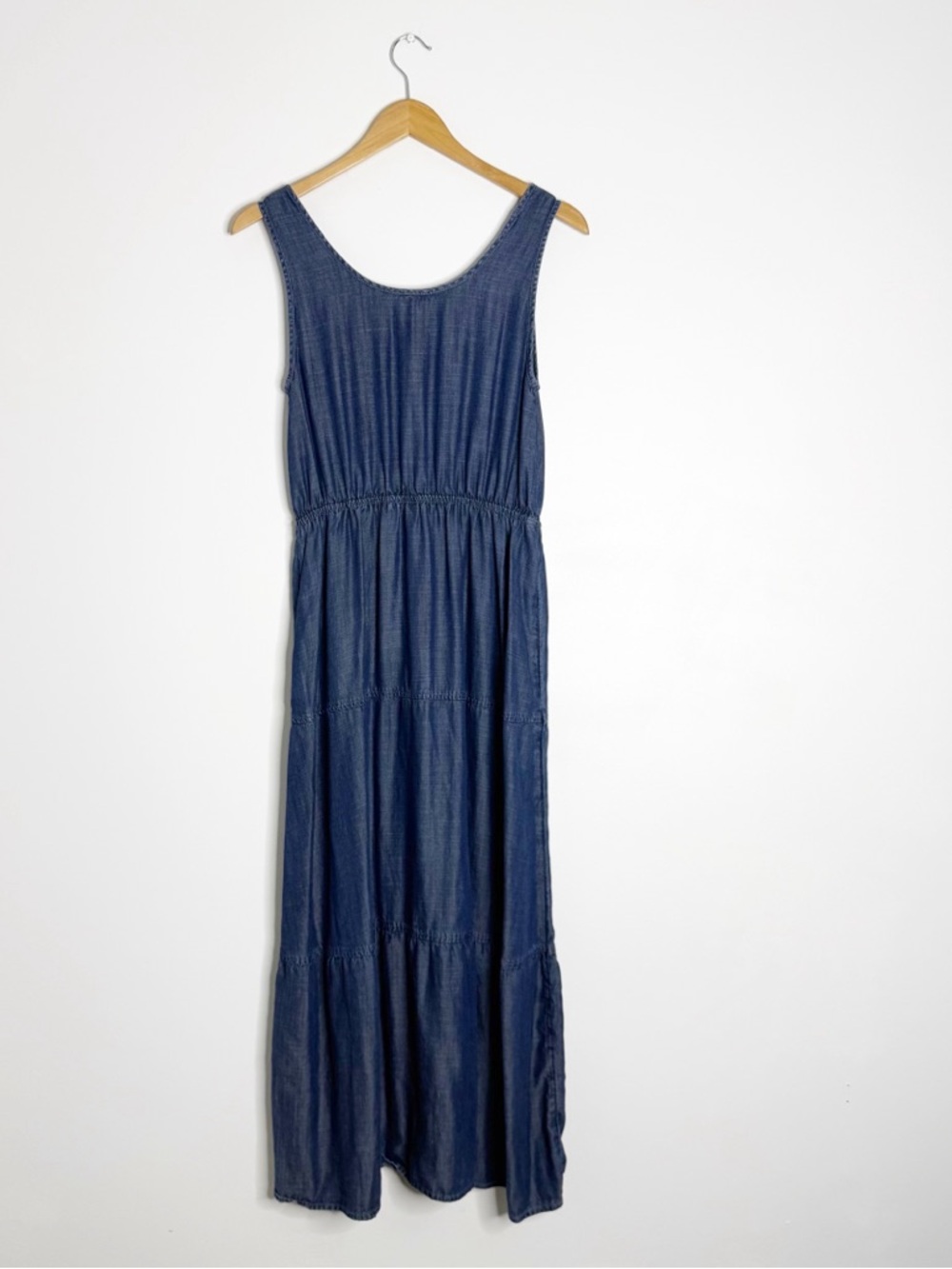 Talbots Tencel Chambray Maxi Dress Tiered Sleeveless Size 4 - Picture 3 of 7